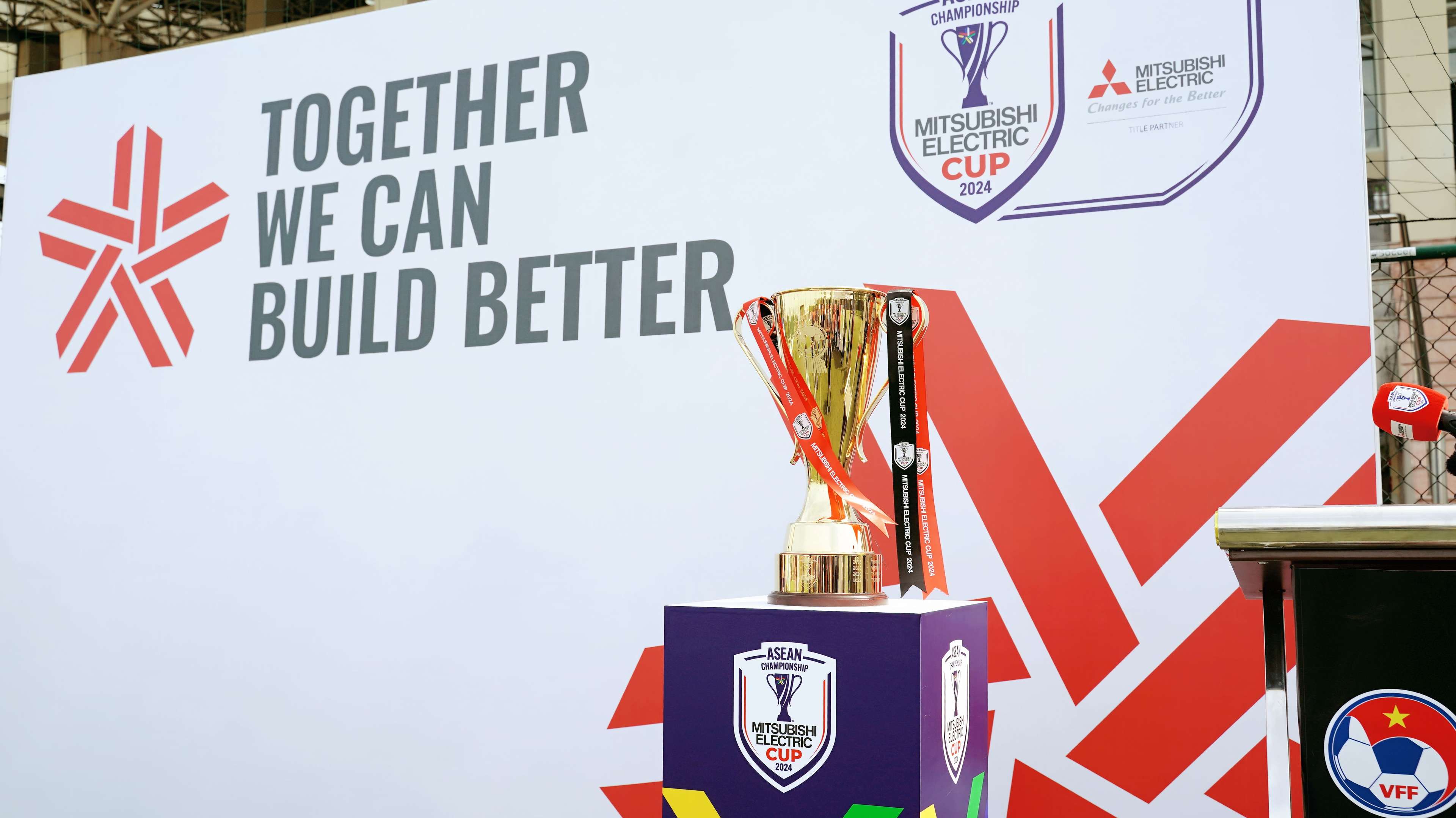 足总的一大 足总的一大