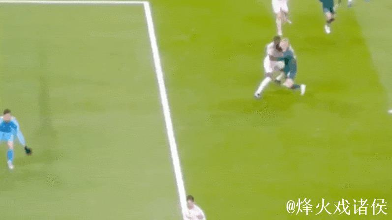 连丢2球！皇马惨遭逆转，欧冠豪门大战：1将坑苦