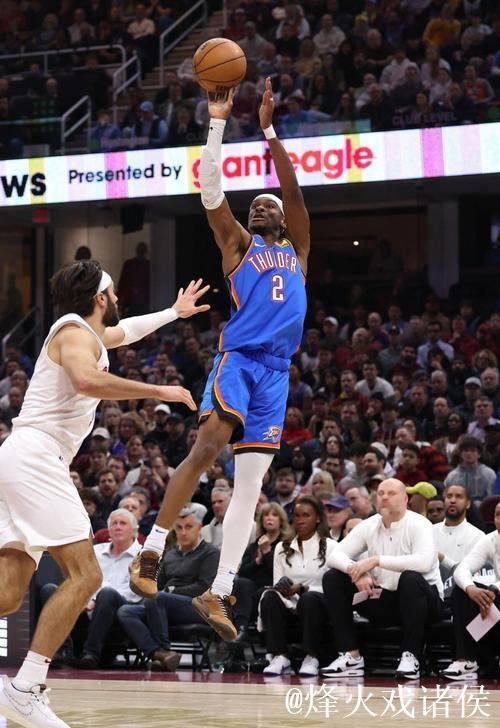 骑士强势击败雄鹿终结对手3连胜 雷霆力克热火延续7连胜辉煌 骑士强势击败雄鹿终结对手3连胜 雷霆力克热火延续7连胜辉煌