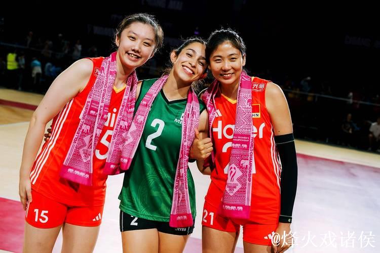 中国女排力克哥伦比亚 世锦赛小组赛两连胜提前晋级16强