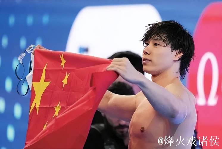 覃海洋世锦赛再夺金牌，勇夺男子200米蛙泳冠军！